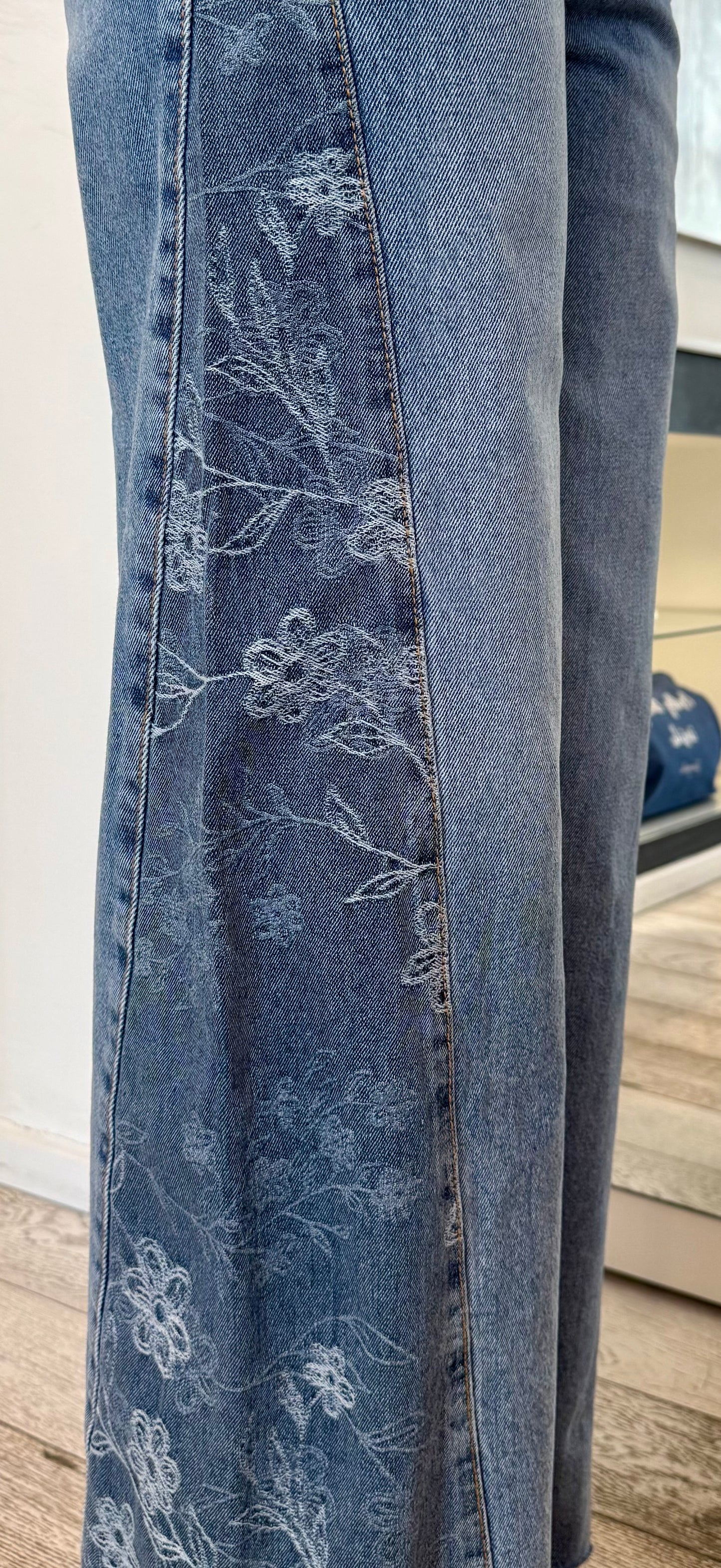 314421 jeans