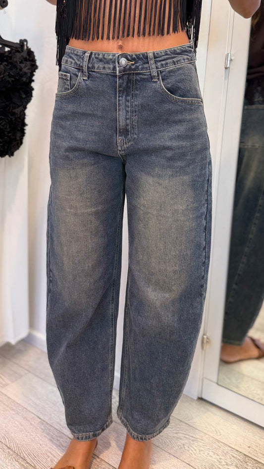 314470 jeans