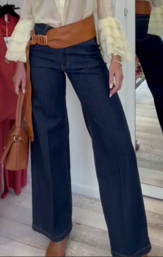 314031 jeans