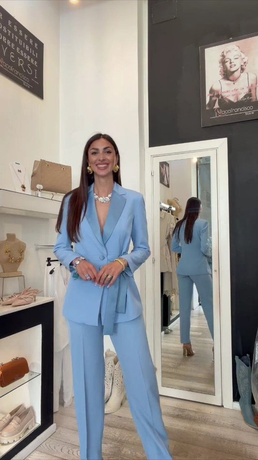 314193 tailleur